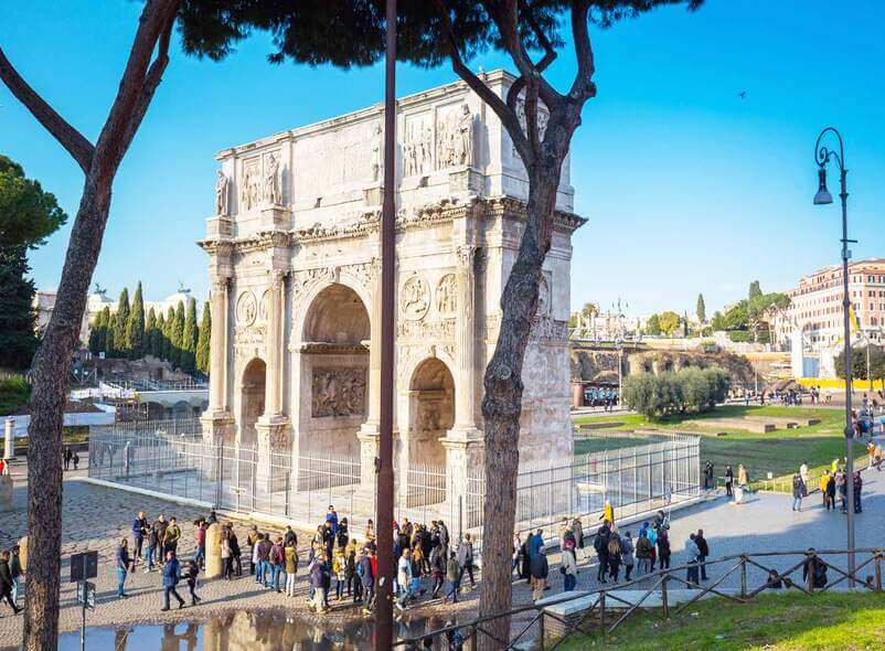 visit the Arch of Constantine with Rome Tour Tickets.