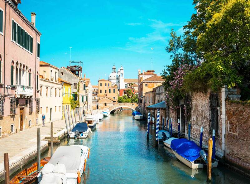 Gondola Ride & St Mark's Basilica Tour with Terraces Access