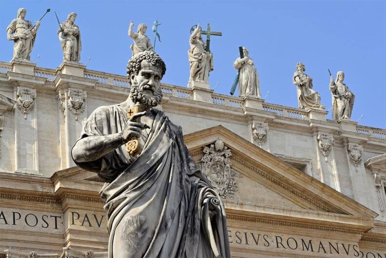 Gallery of Statues in the Vatican Museum - Rome Tour Tickets