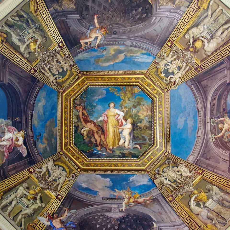 Tour guide for Vatican and Sistine Chapel