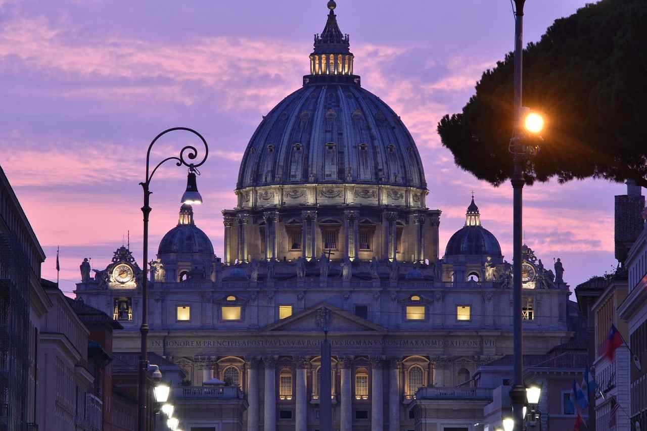Enjoy best vatican tours with Rome Tour Tickets