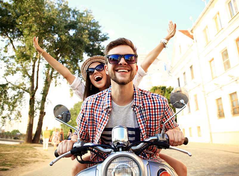 Enjoy the Vespa tour with professional driver guide